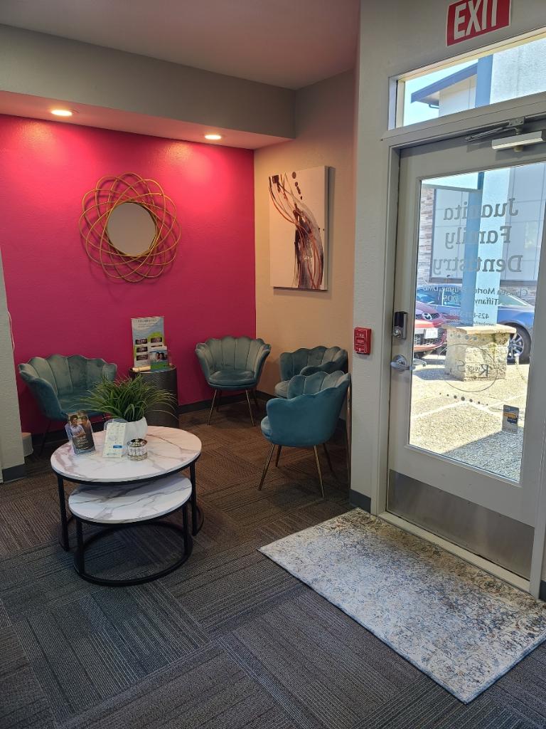 Juanita Family Dentistry Office